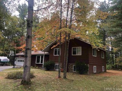 228 Timberlane, Marquette, MI, 49855