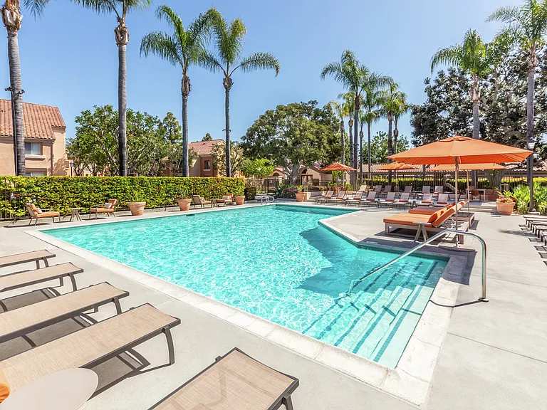 San Leon Villa Apartment Homes — Photo 9