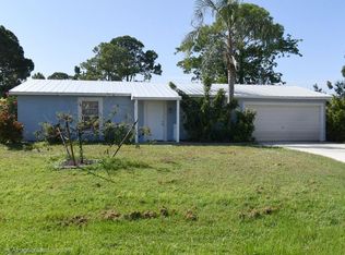 582 NW Sherbrooke Ave, Port Saint Lucie, FL 34983