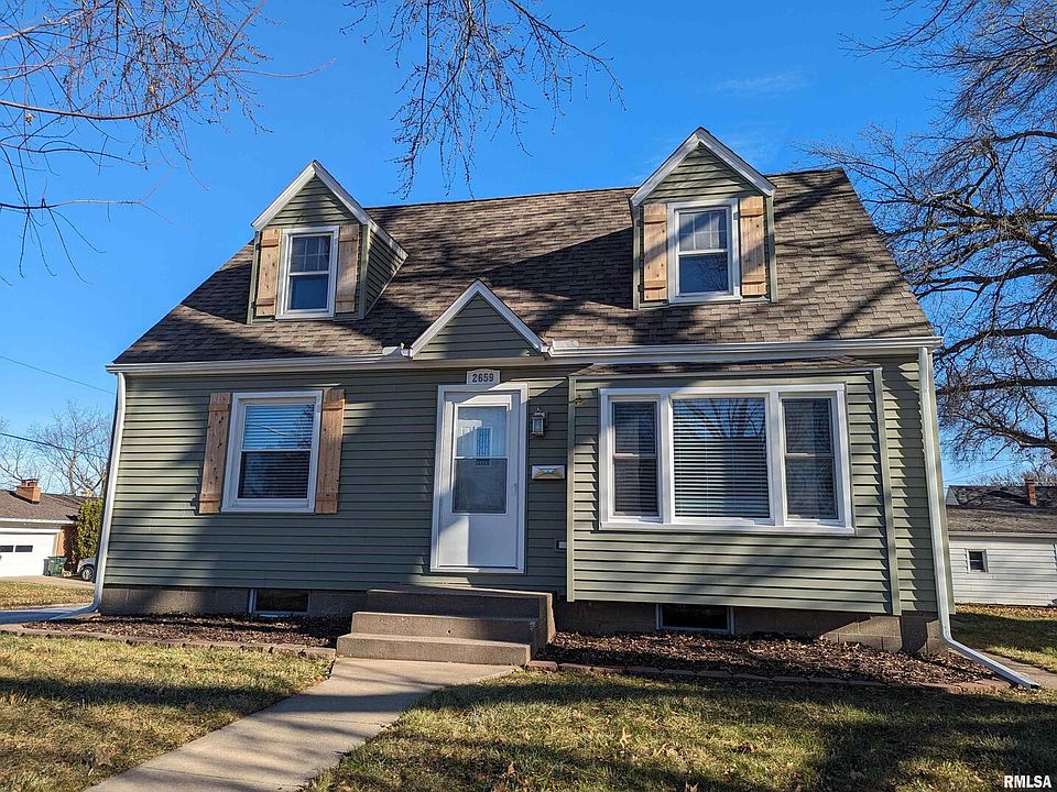 1st image of 2659 Pacific St