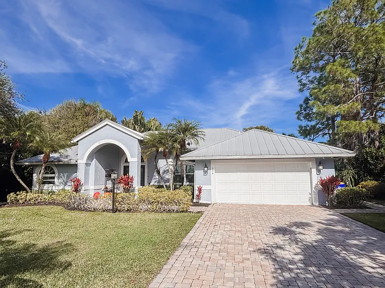 534 SE Southwood Trl — Photo 30