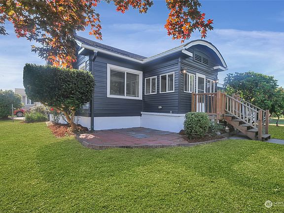 2nd image of 4540 S Park Avenue