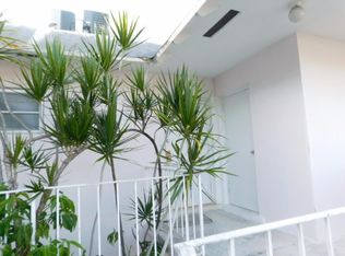 7426 SW 82nd St APT D220, Miami, FL 33143