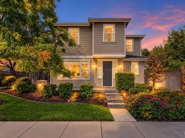 101 Summerfield Drive, Vacaville, CA 95687