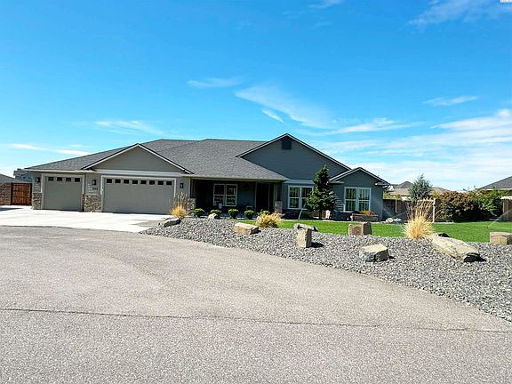 2nd image of 7004 Sandy Ridge Rd