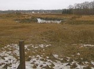 88 Pratt Rd, Clinton, CT 06413