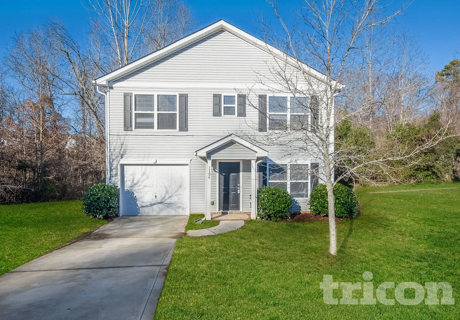 1106 Stonehenge Lane Charlotte NC — Photo 2