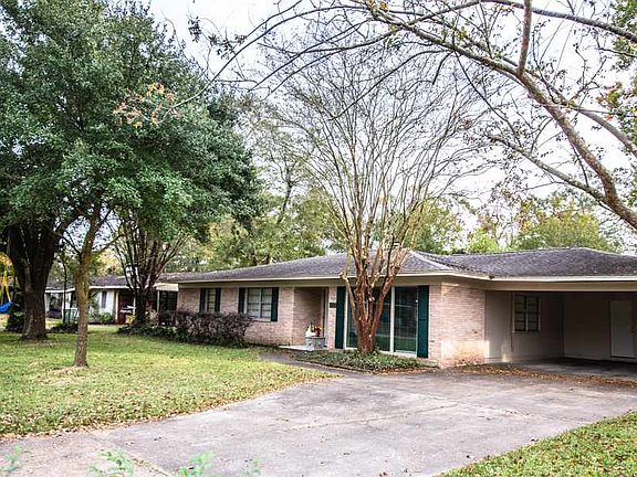 2nd image of 4725 Estate Dr