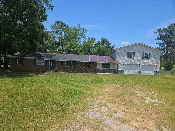 901 Grove St, Cottonwood, AL 36320