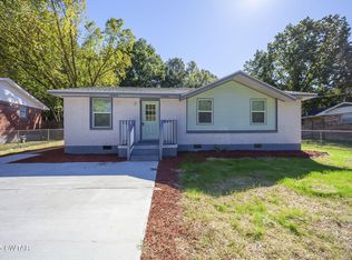 22 Currie Ave, Jackson, TN 38301