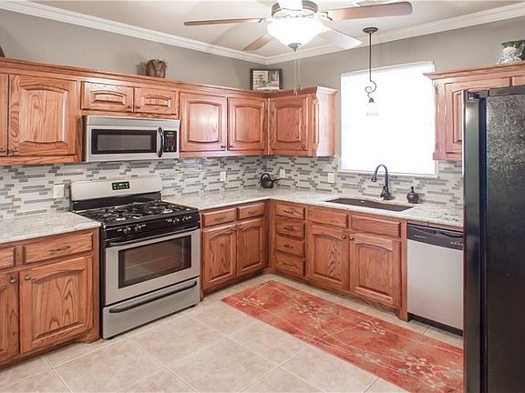 5th image of 1117 Northwood Ln