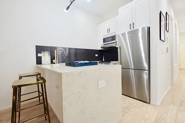 Rented by Skyward | media 68