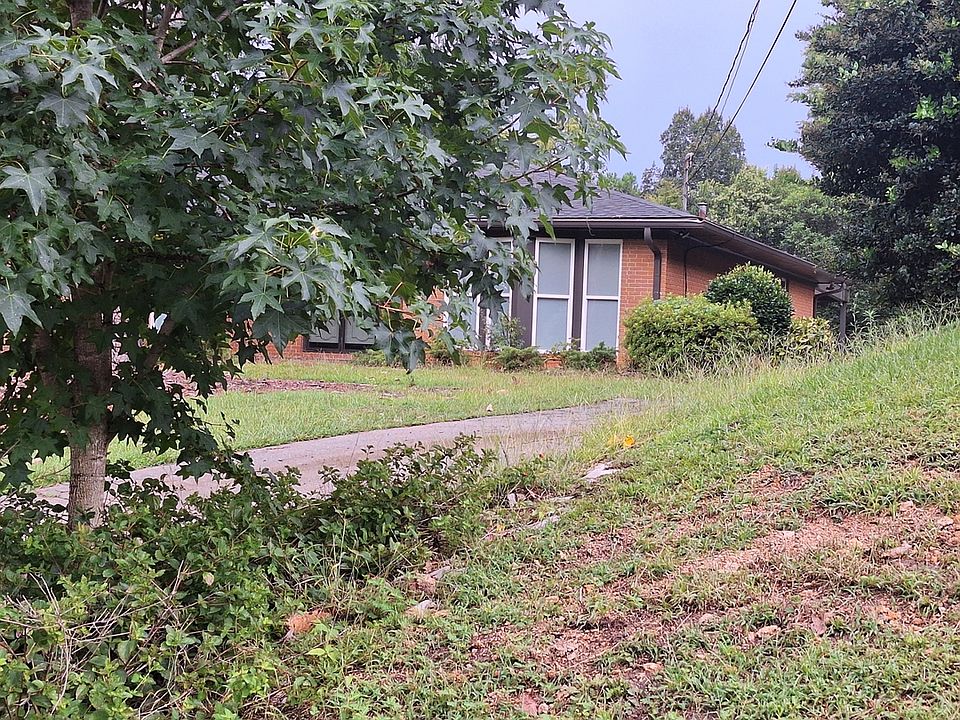 1st image of 2988 Claridge Ct