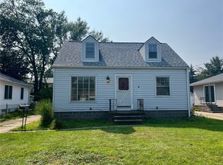 3394 W 231st St, North Olmsted, OH 44070
