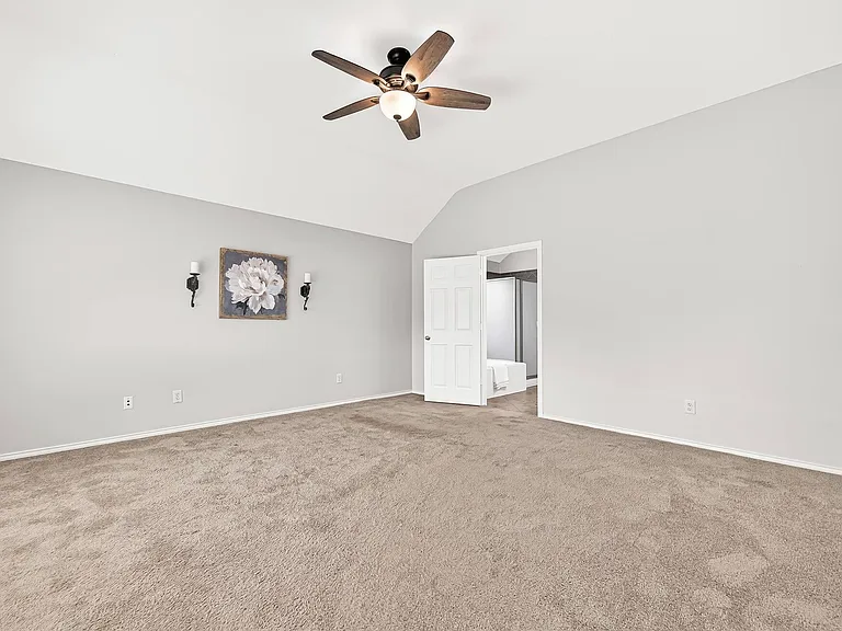 7116 Granger Ridge Ln — Photo 13