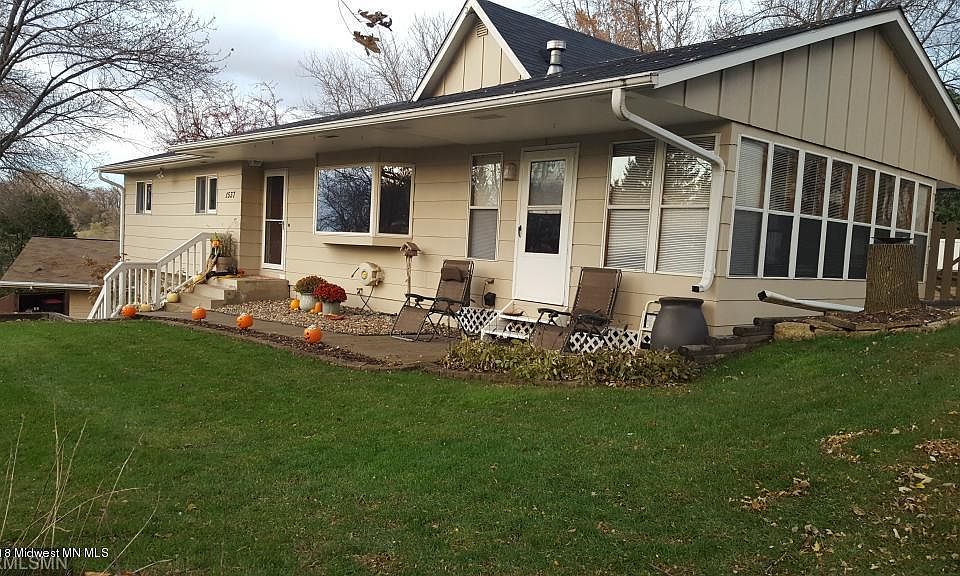1st image of 1537 Willow Dr