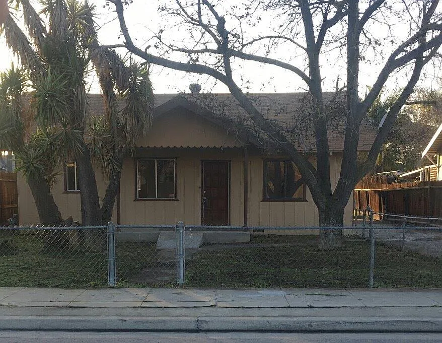 128 S Orange Ave photo 1