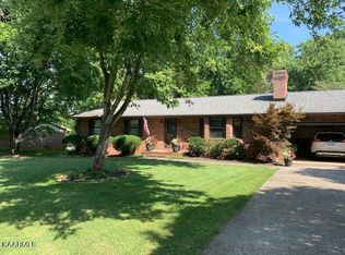 2307 Eva Jean Dr, Maryville, TN 37804