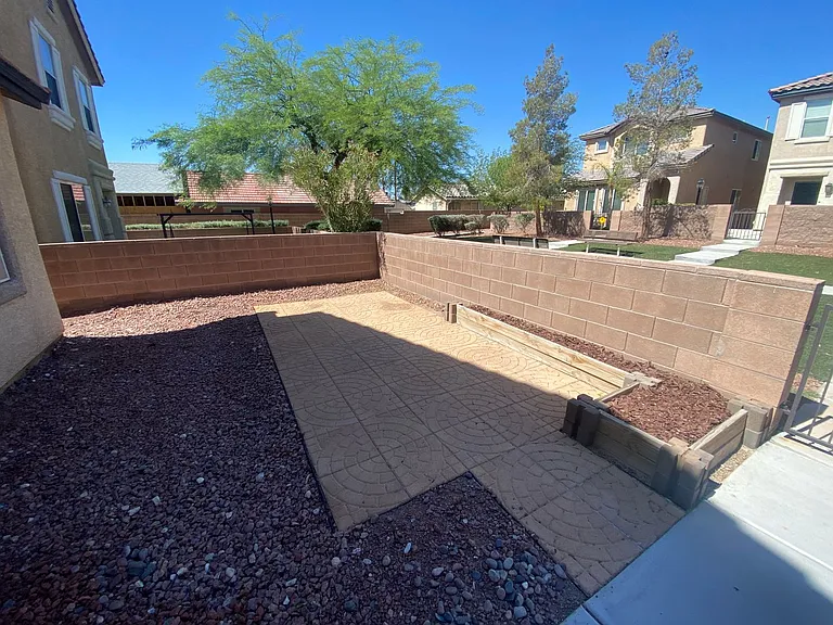 269 Bent Sunflower Ct — Photo 19
