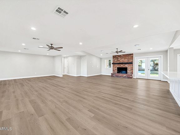 5th image of 641 W LINGER Lane