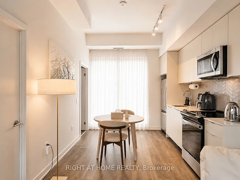 1612 Charles St #428 — Photo 33