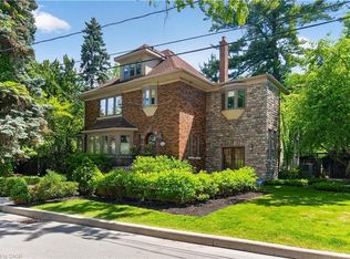 74 Oak Knoll Dr, Hamilton, ON L8S4C4