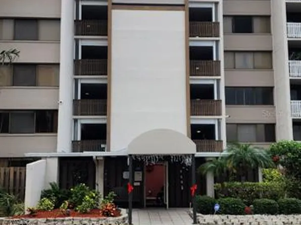 450 Treasure Island Cswy APT 502, Treasure Island, FL 33706