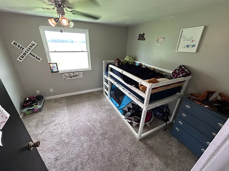 2708 W Judson Rd — Photo 12