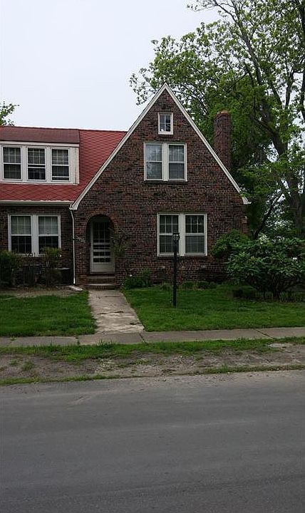 1st image of 1870 Parkview Ave #2