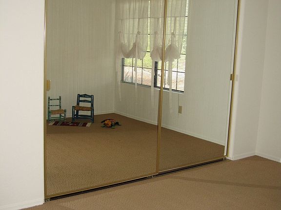 Spacious guest suite