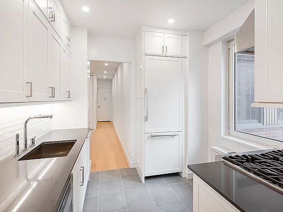 2nd image of 45 E 89th St APT 9E