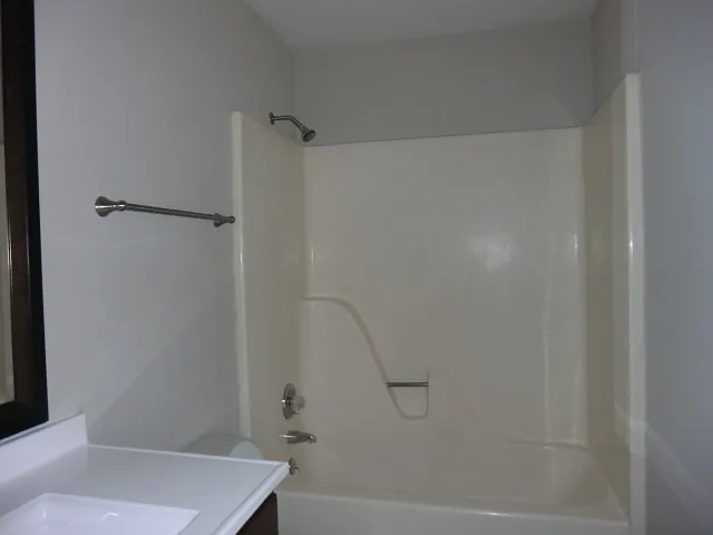 10 Heritage Pl #10 — Photo 8