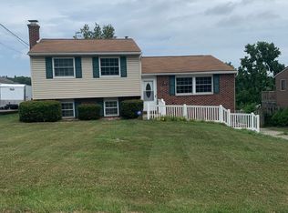 1433 Swede Hill Rd, Greensburg, PA 15601