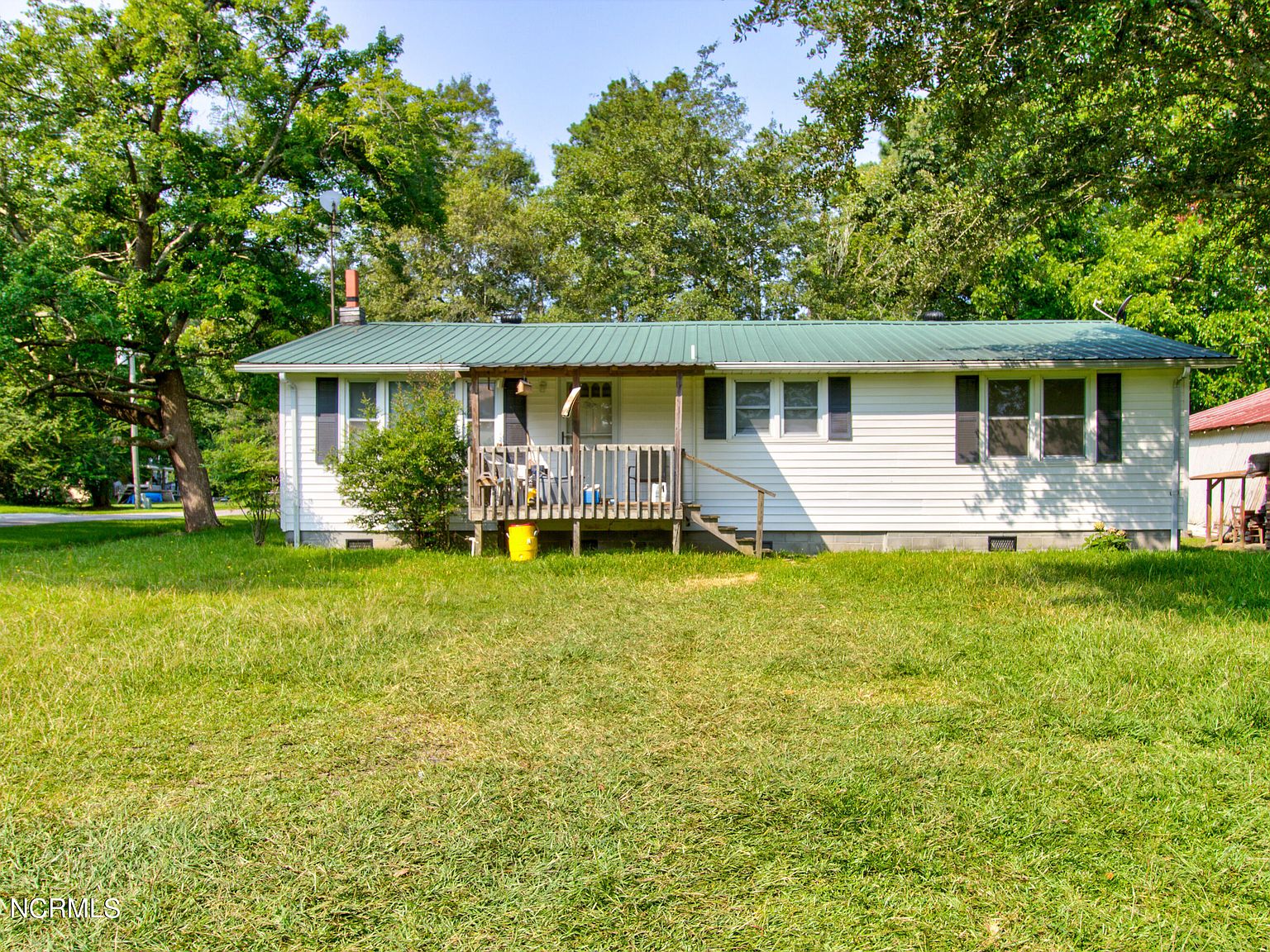 216 S College Street, Atkinson, NC 28421 Zillow