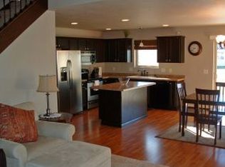 701 Creekview Ln, Appleton, WI 54915