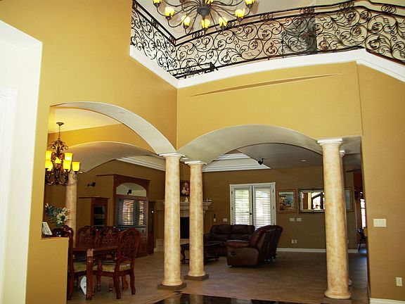 Front Entryway