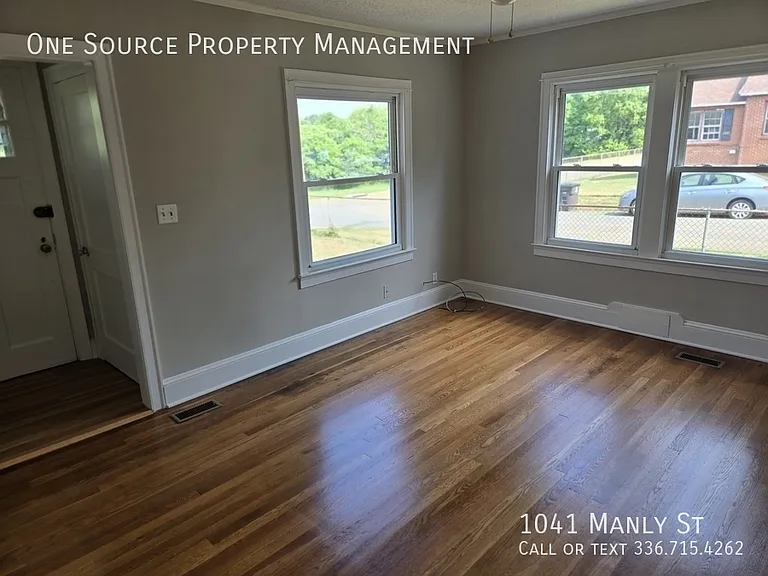 1041 Manly St — Photo 12