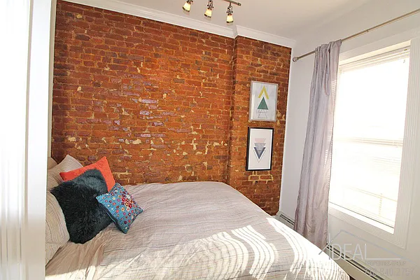 Rented by Ideal Properties Group | media 18