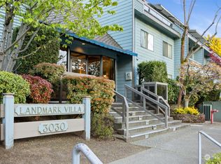 3030 80th Ave SE UNIT 302, Mercer Island, WA 98040