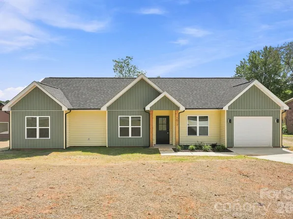 1517 Robin Rd, Newton, NC 28658