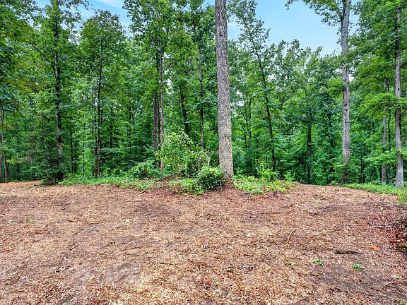 5th image of 223 W Chapman Rd Lot 5