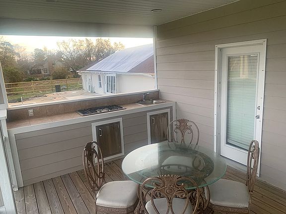 Rear porch 