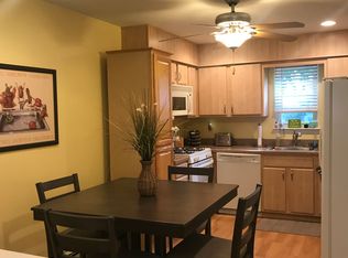 28 Larch Ct, Fishkill, NY 12524