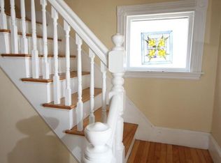 24 Maplewood St, Portland, ME 04103