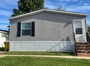 1766 Old Timber Dr #263, Monroe, MI 48161