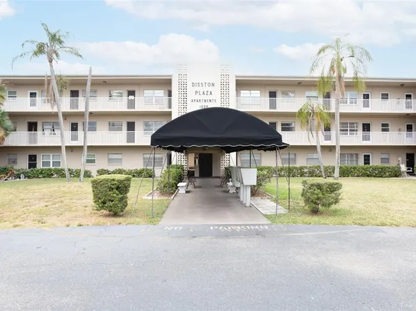 1000 49th St N APT 115, Saint Petersburg, FL 33710