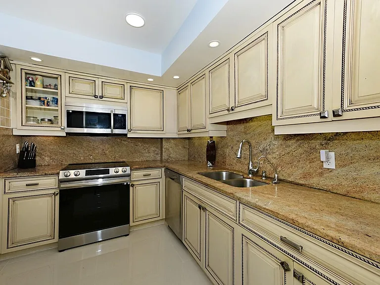 3450 S Ocean Blvd #308 — Photo 5