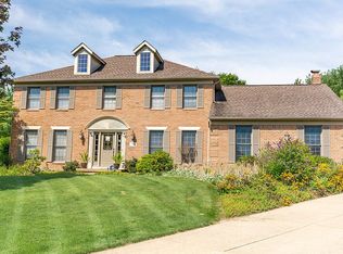 3138 Bickleigh Ave, Akron, OH 44312