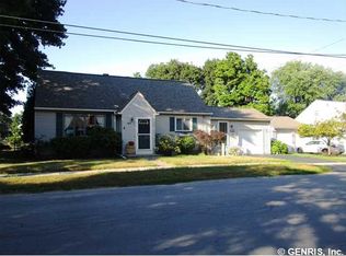 425 W Hickory St, East Rochester, NY 14445