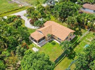 5130 SW 208th Ln, Fort Lauderdale, FL 33332